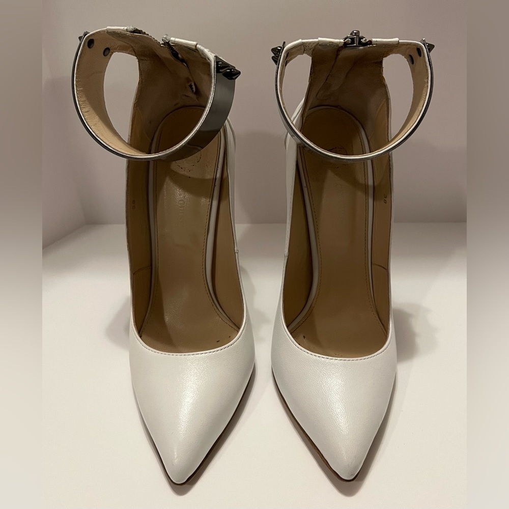 Olcay Gulsen metal ankle strap pump